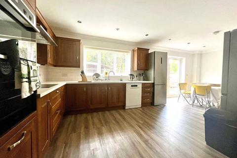undefined, Longmoor Road, Liphook, Hampshire, GU30