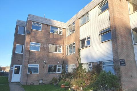 2 bedroom flat to rent, Freshwater Drive, Poole, Dorset.