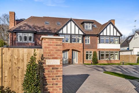 undefined, Ronmar, Leatherhead Road, Oxshott, KT22.