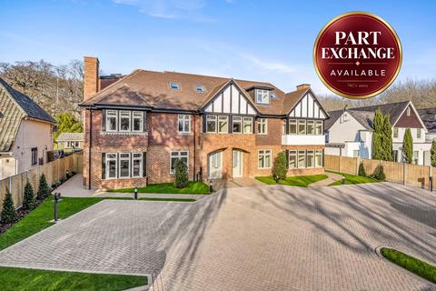 Ronmar, Leatherhead Road, Oxshott, KT22