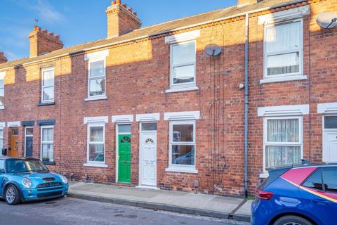 2 bedroom terraced house to rent, Queen Victoria Street, South Bank, York