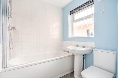 2 bedroom terraced house to rent, Queen Victoria Street, South Bank, York