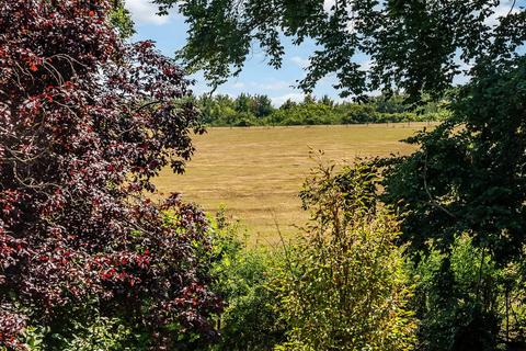 5 bedroom detached house for sale, LEATHERHEAD ROAD, BOOKHAM, KT23