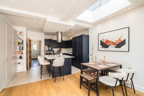2 bedroom house for sale, Church Lane, London SW17