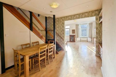 3 bedroom terraced house for sale, Southernhay, Staple Hill, Bristol