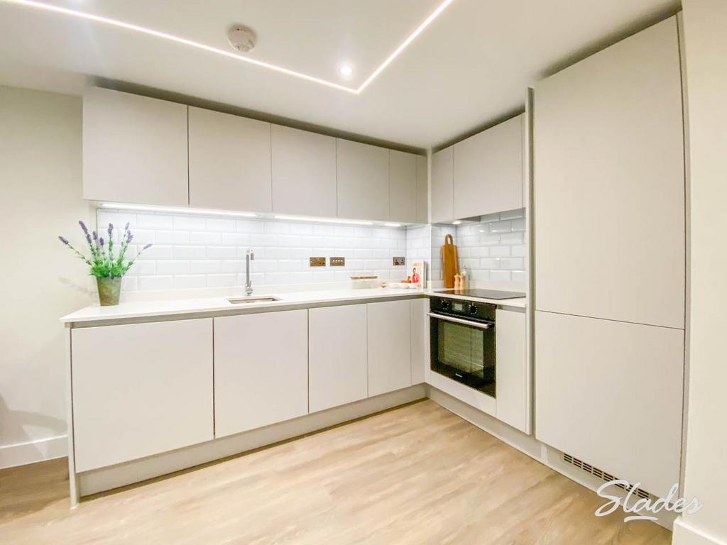 5 lymington kitchen