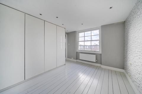 2 bedroom flat for sale, Hereford Road, Bayswater, London, W2