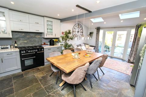 2 bedroom terraced house for sale, Columbine Road, High Wycombe HP15