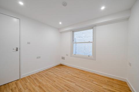 2 bedroom flat for sale, St Stephens Gardens, Bayswater, London, W2
