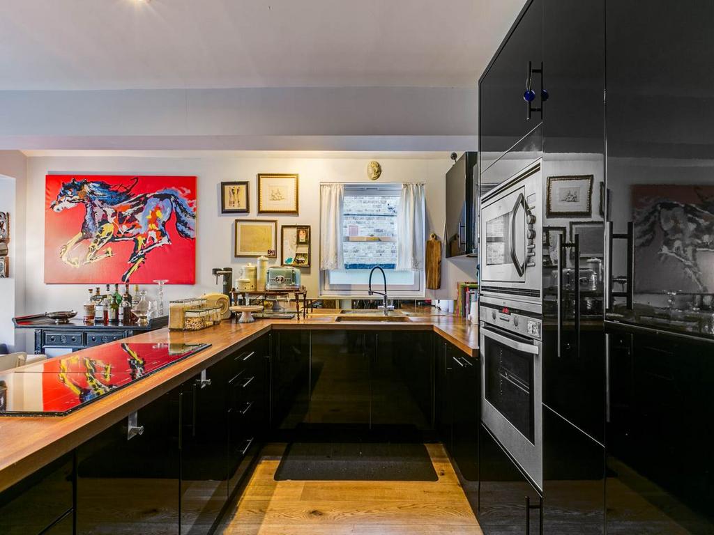 Kitchen1