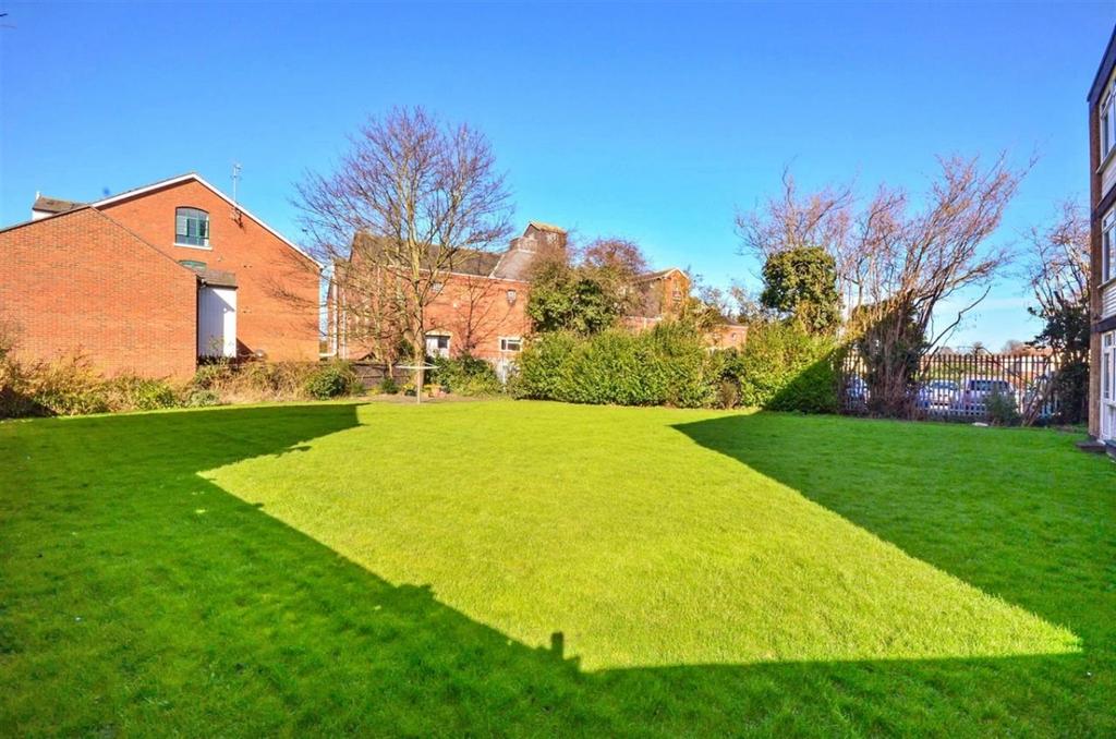 Communal Gardens