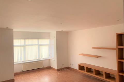 2 bedroom apartment to rent, Holden Road, Waterloo, Liverpool