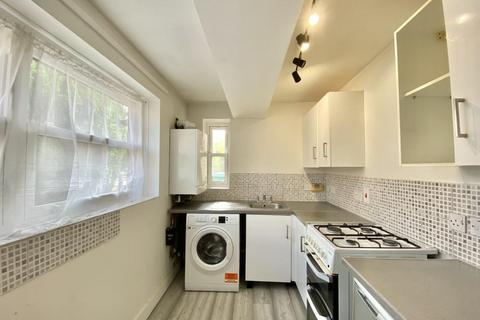 1 bedroom flat to rent, Kingfisher House, Yeading Lane, Hayes