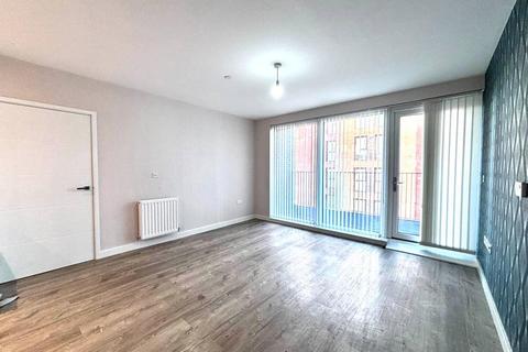2 bedroom flat to rent, 21 Chailey Place, Hayes
