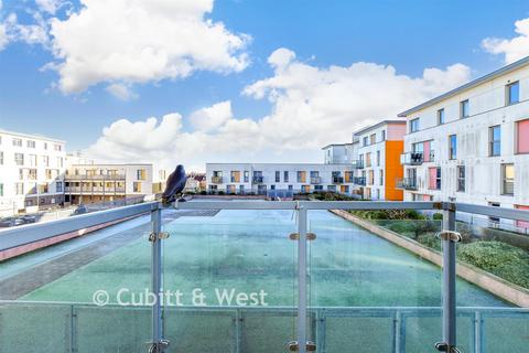 2 bedroom apartment for sale, Fratton Way, Southsea, Hampshire