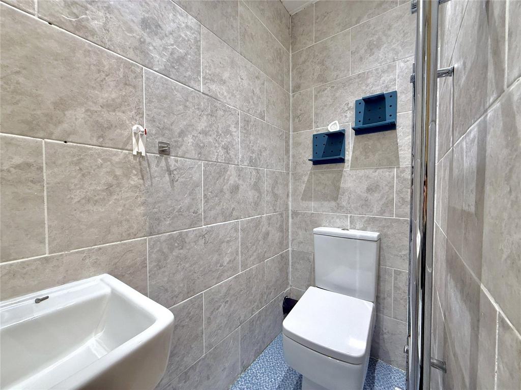 Master En-Suite