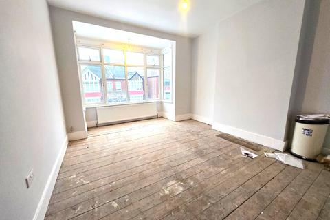 3 bedroom maisonette to rent, , Harrow, Greater London, HA1