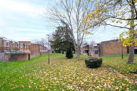 3 bedroom maisonette for sale, Hardel Walk, London SW2