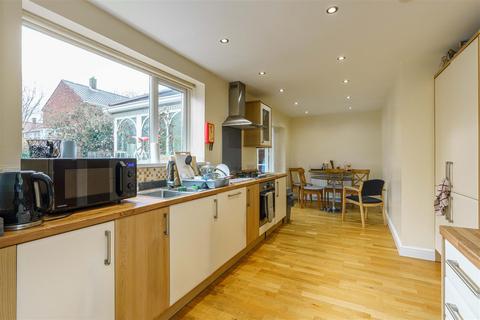 undefined, *HMO INVESTMENT* Regent Farm Road, Gosforth, NE3