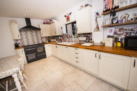 undefined, Throstle Grove, Bury