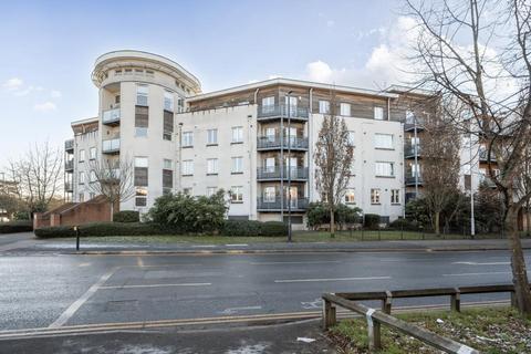 2 bedroom flat for sale, Maidenhead,  Berkshire,  SL6