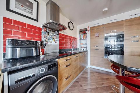 2 bedroom flat for sale, Maidenhead, Berkshire, SL6