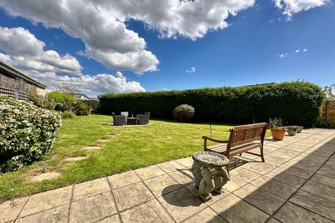 4 bedroom detached house for sale, Kennel Lane, Billericay CM11