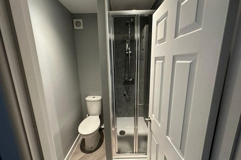 10 bedroom house share to rent, 23 Holland Road, Maidstone, Kent, ME14