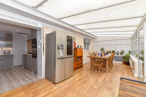 3 bedroom chalet for sale, Woodgate Road, Woodgate, Chichester, West Sussex