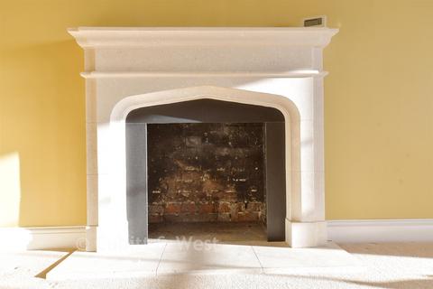 undefined, Tower House, Arundel BN18