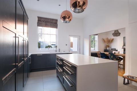 undefined, Ashgate Road, Broomhill S10