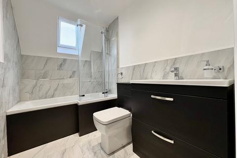 5 bedroom detached house for sale, Wickstead Avenue, Grange Farm, MK8