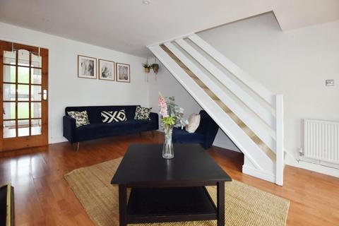 2 bedroom terraced house to rent, The Ridings, Bristol, BS13 8NU