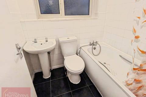 3 bedroom terraced house to rent, Gean Walk, Hatfield AL10