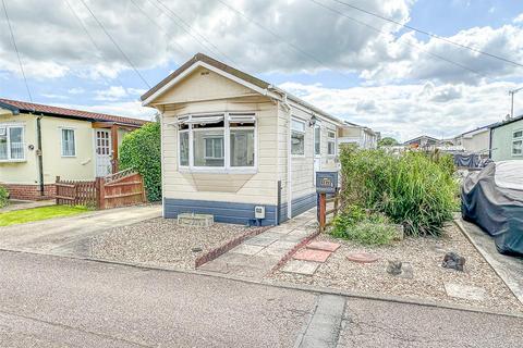 undefined, Lower Road, Hockley SS5