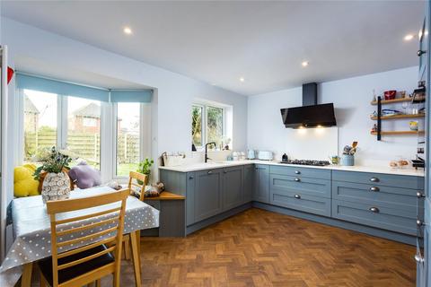 4 bedroom detached house for sale, Moray Close, York YO32