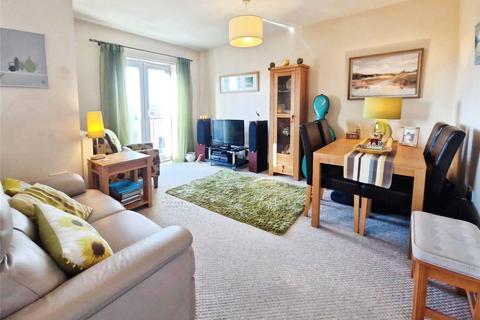 2 bedroom flat for sale, Fernbeck Close, Bolton BL4
