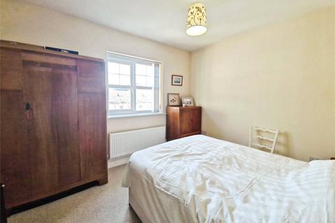2 bedroom flat for sale, Fernbeck Close, Bolton BL4