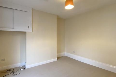 2 bedroom terraced house for sale, Chapel Terrace, Crosland Moor