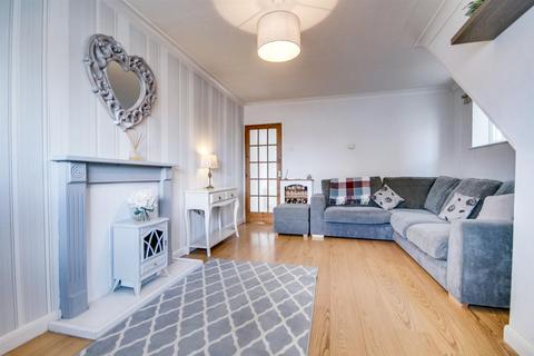 2 bedroom house to rent, Wymans Brook GL50 4SZ