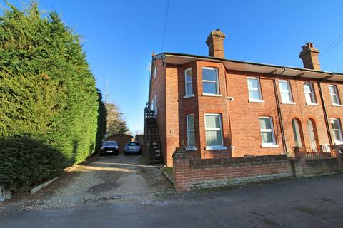 2 bedroom maisonette for sale, Osborne Road,  Farnborough , GU14