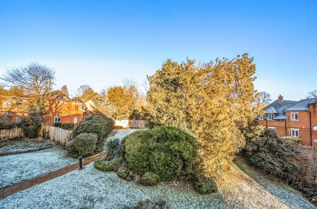 Davidson Frost-Wellings, DFW, Church Road, Stanmor