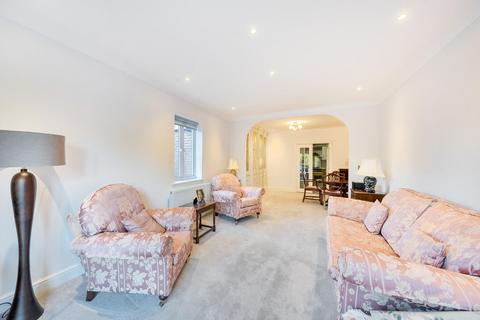 2 bedroom flat for sale, Church Road, Stanmore HA7