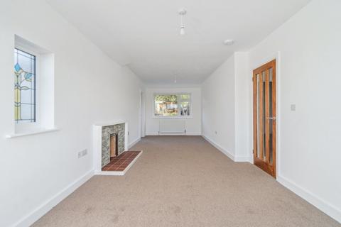 2 bedroom detached bungalow for sale, Greenfield Avenue, Watford, WD19