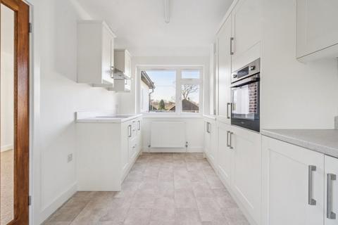 2 bedroom detached bungalow for sale, Greenfield Avenue, Watford, WD19