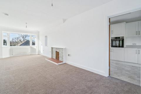 2 bedroom detached bungalow for sale, Greenfield Avenue, Watford, WD19