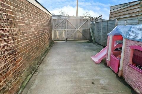 3 bedroom terraced house for sale, Blaisdon, Yate, Bristol, BS37 8TW