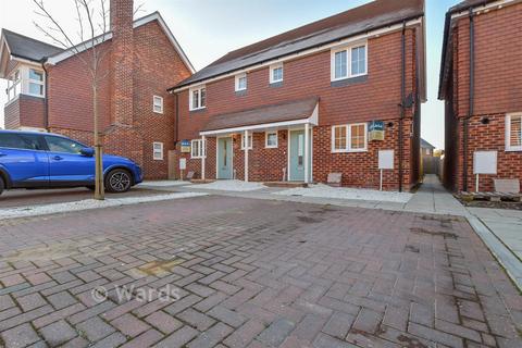 3 bedroom semi-detached house for sale, Beech Gardens, Ashford TN27
