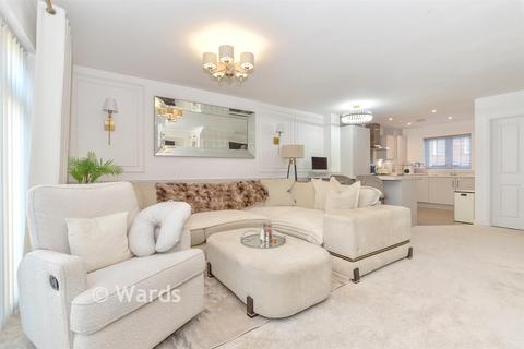 3 bedroom semi-detached house for sale, Beech Gardens, Ashford TN27
