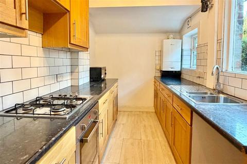 3 bedroom semi-detached house for sale, Park Street, Beeston, Nottingham NG9 1DH
